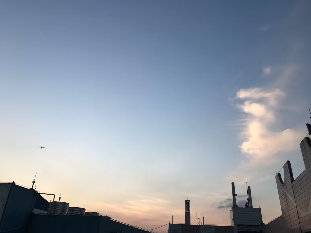 在学校拍的天空木子斌博客木子斌博客